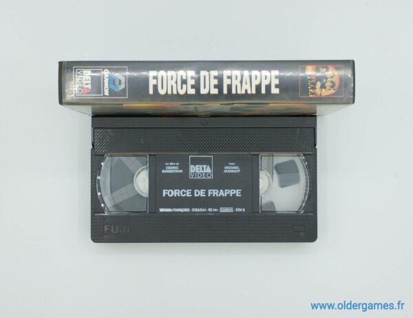 Force de frappe American Ninja 4 retrogaming video club k7 vhs cassettes video older games oldergames.fr