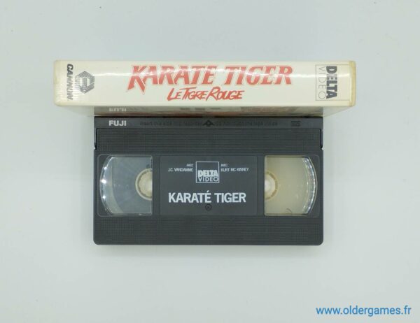 Karaté tiger Le tigre rouge retrogaming video club k7 vhs cassettes video older games oldergames.fr